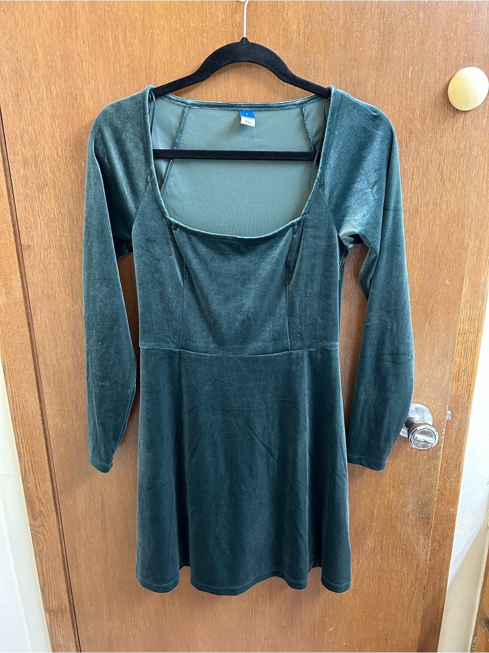 NWOT Old Navy Dark Green Velvet Long Sleeve Fit & Flare Dress Small